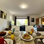 Modern 4 With Pool By Homing Albufeira