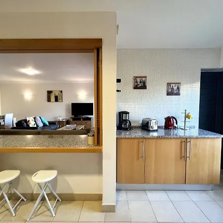 Lejlighed Modern 4 With Pool By Homing
