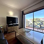 Modern 4 With Pool By Homing Διαμέρισμα Αλμπουφέιρα