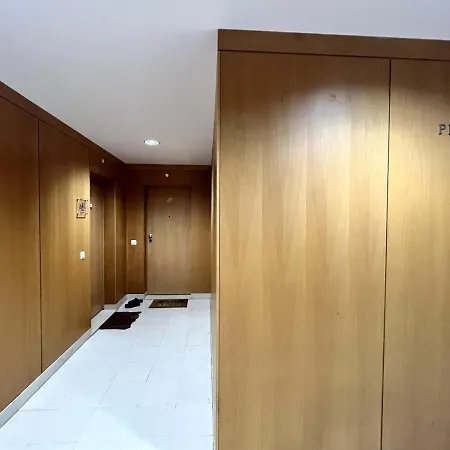 Modern 4 With Pool By Homing * אלבופיירה